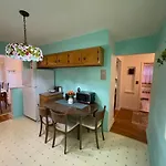 Luxury Two Bedroom Apartment In A Private House