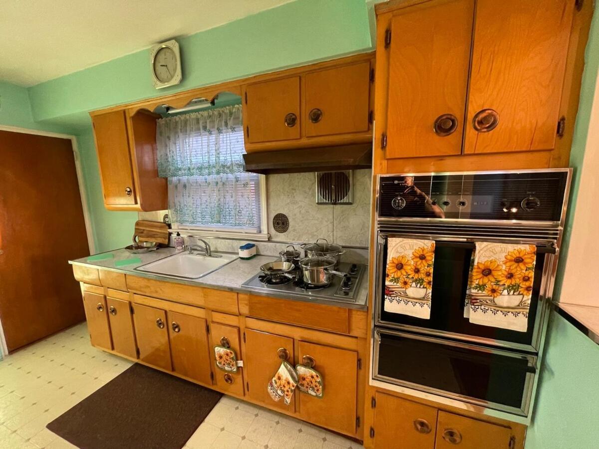 Apartment Luxury Two Bedroom In A Private House *