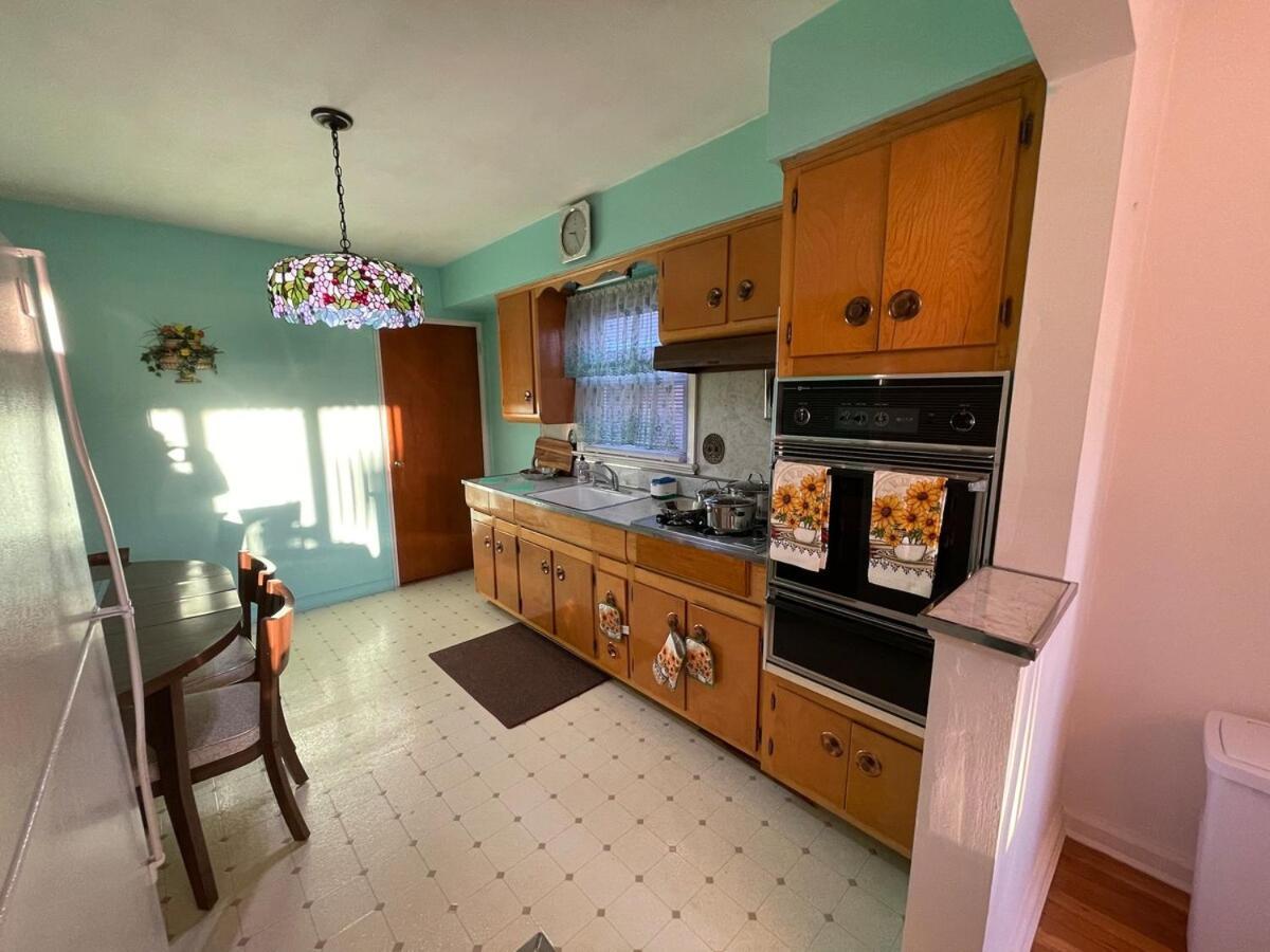 Apartment Luxury Two Bedroom In A Private House New York